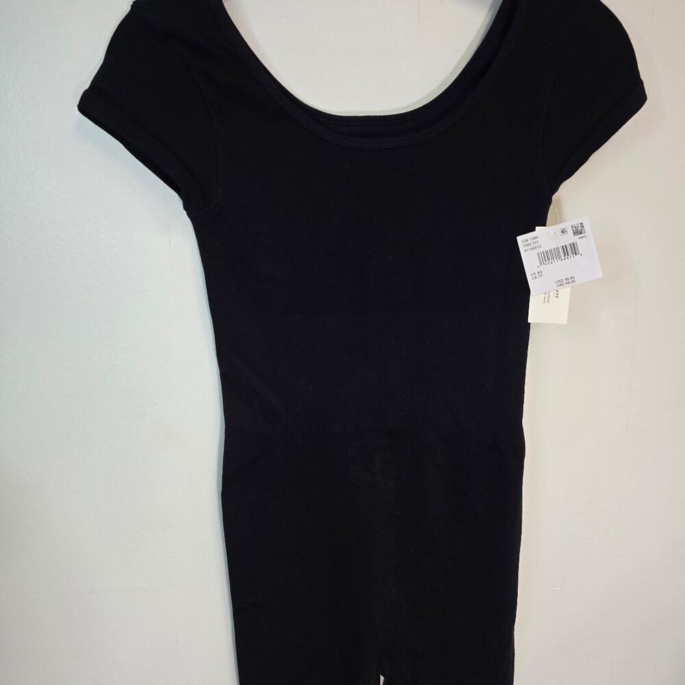 American Eagle Outfitters Women's black short sleeve bodysuit size XS NWT